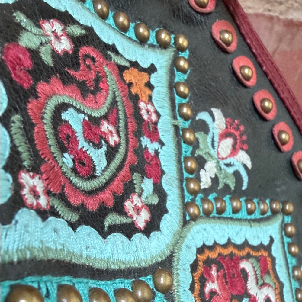 Vintage Isabella Fiore Embroidered Multicolor Wristlet Clutch - Picture 10 of 10